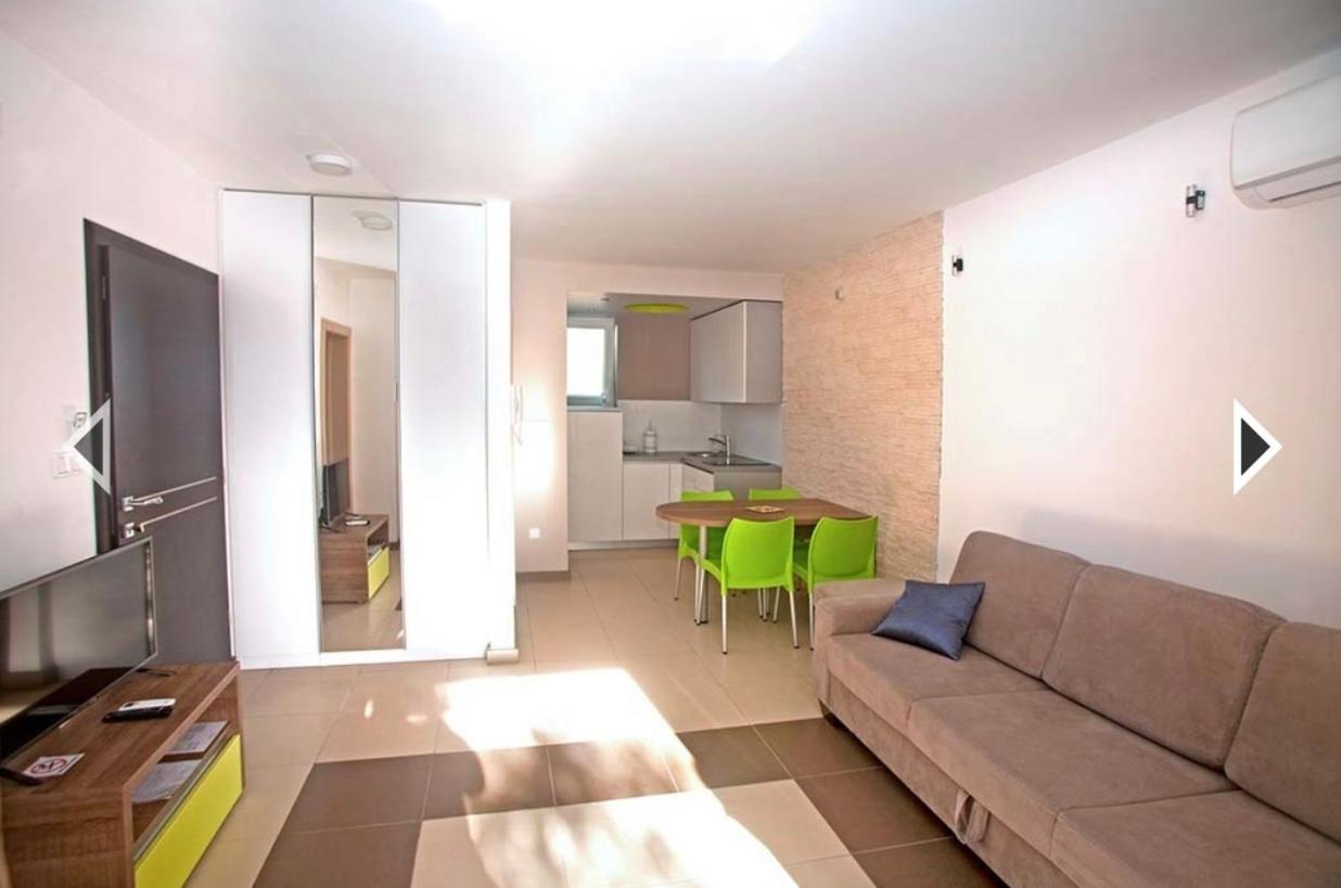Daska Apartmani Njivice Exterior foto