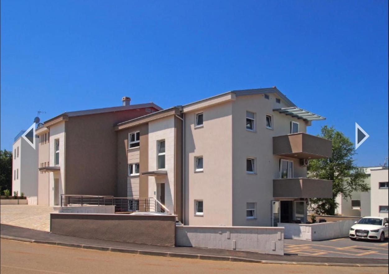 Daska Apartmani Njivice Exterior foto